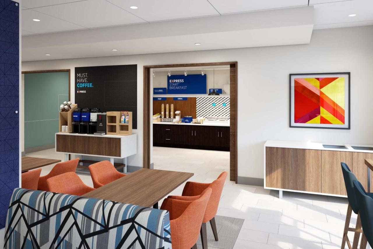 Holiday Inn Express Asheville Woodfin By Ihg Екстериор снимка